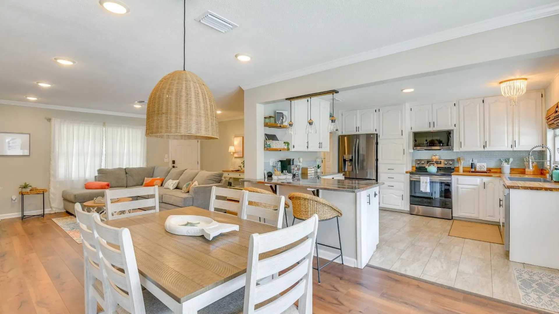 2 Mi To Shore Modern Retreat In Fort Walton Beach 0*,