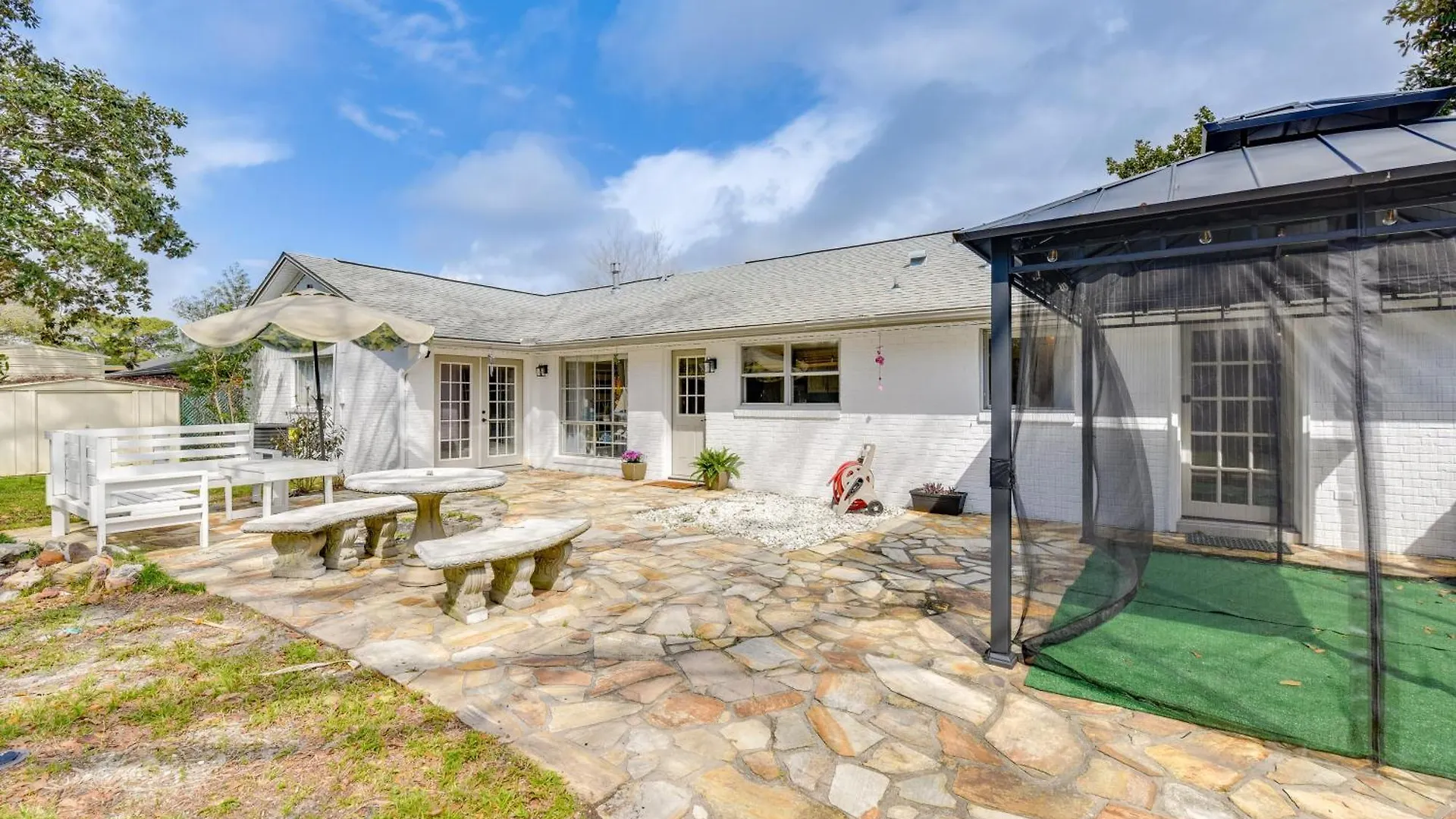 Holiday home 2 Mi To Shore Modern Retreat In Fort Walton Beach